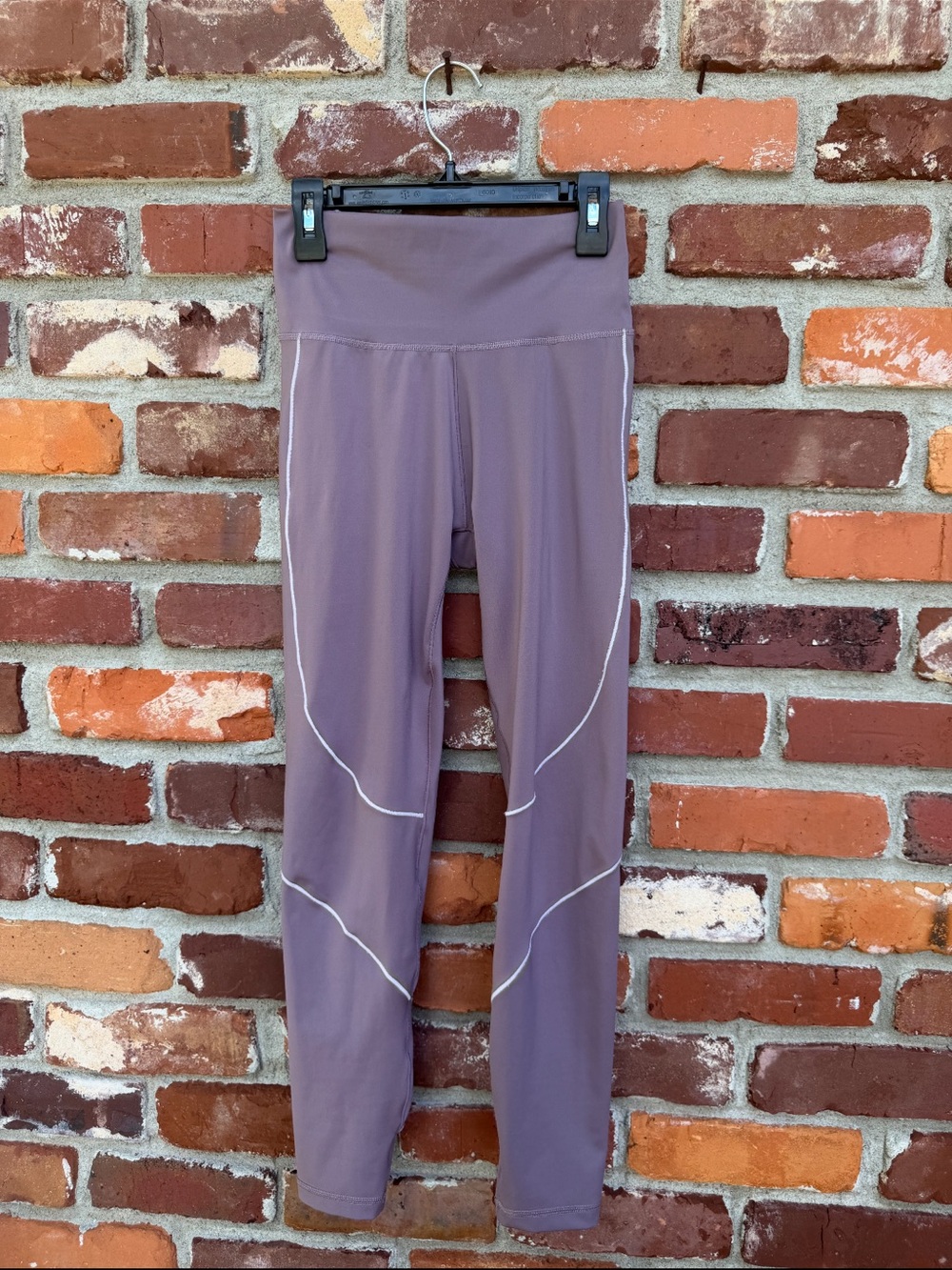 EUC Adidas Leggings